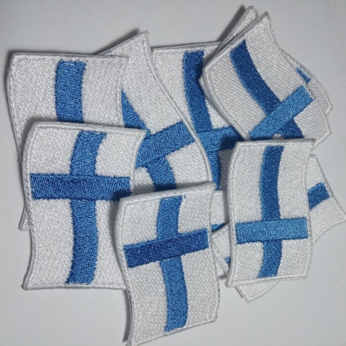 Finnish Flag Embroidered Patch Iron On 6x4 cm Set of 2 pcs - Image 3