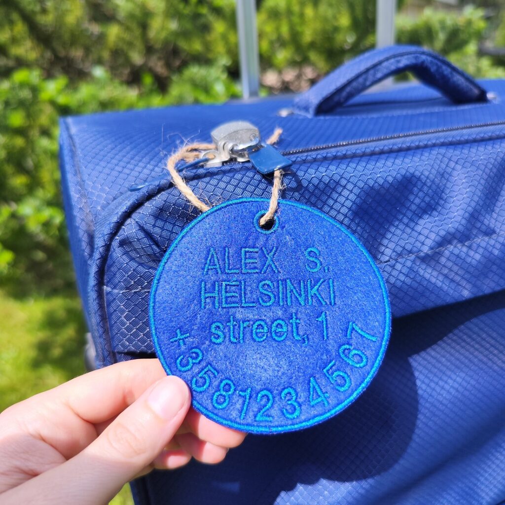 luggage tag